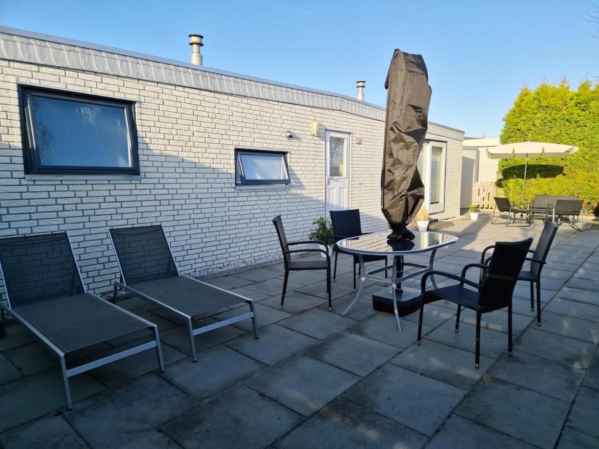 Chalet T18 Makkum Bagian luar foto