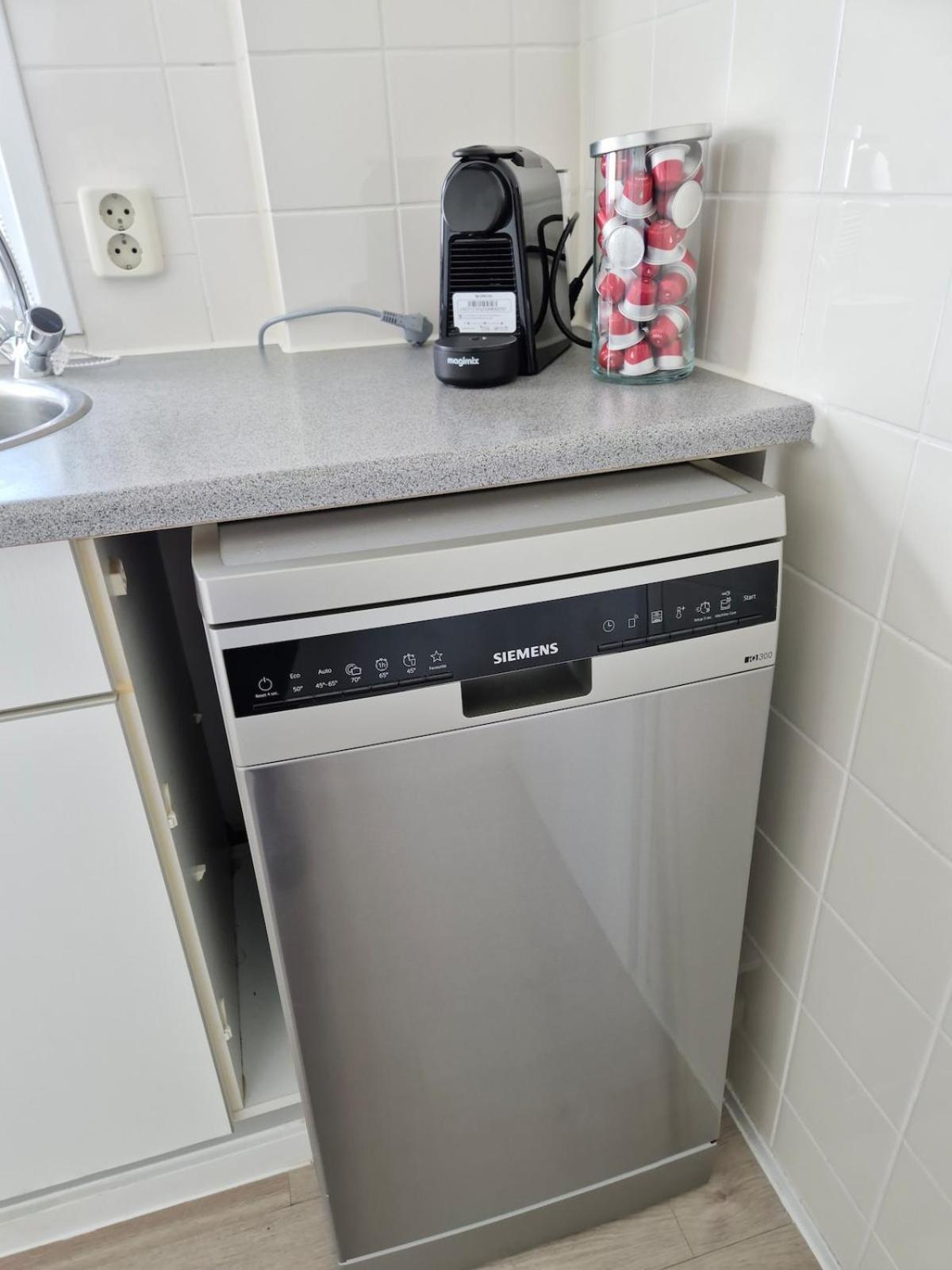 Chalet T18 Makkum Bagian luar foto