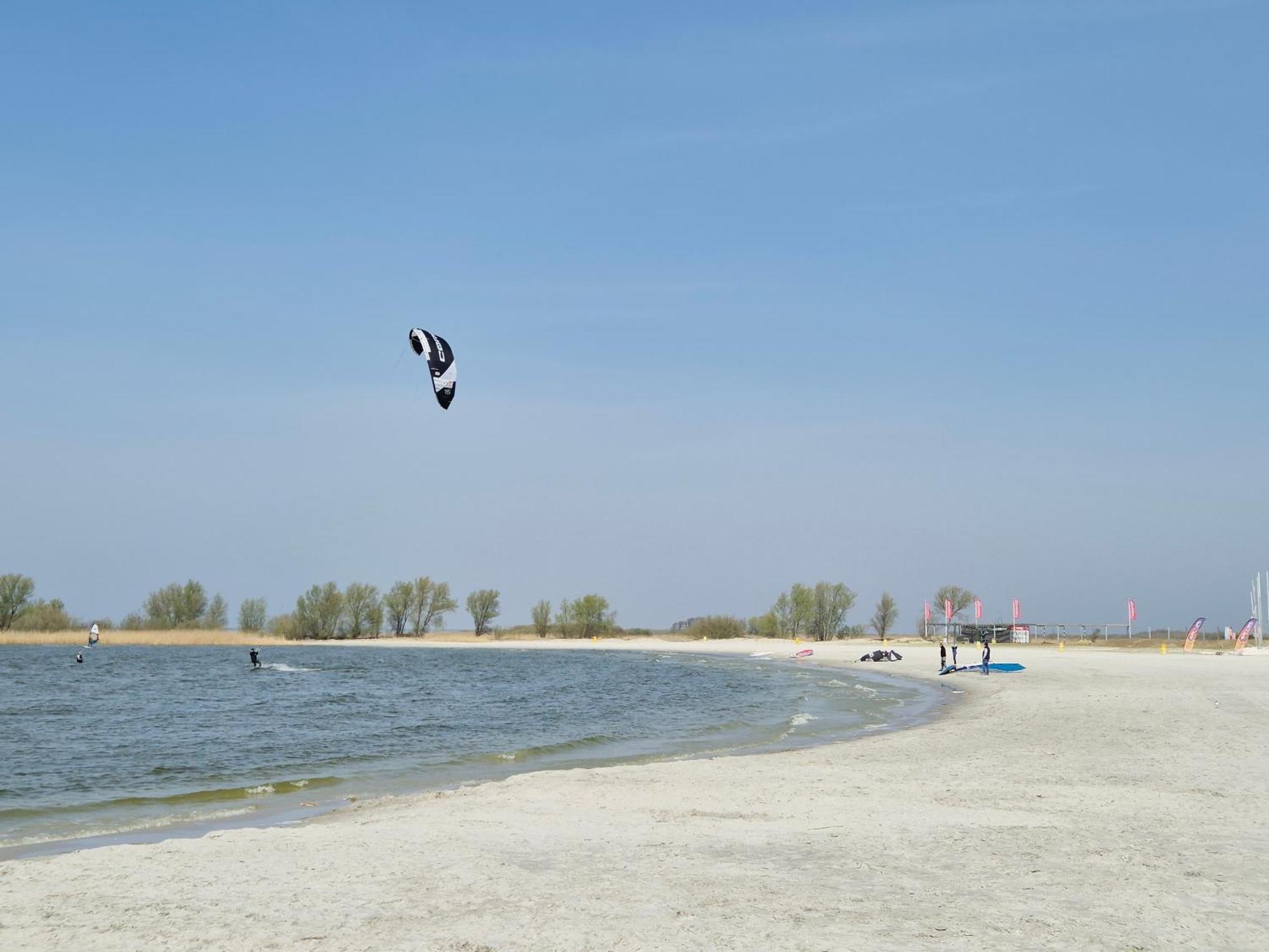 Chalet T18 Makkum Bagian luar foto