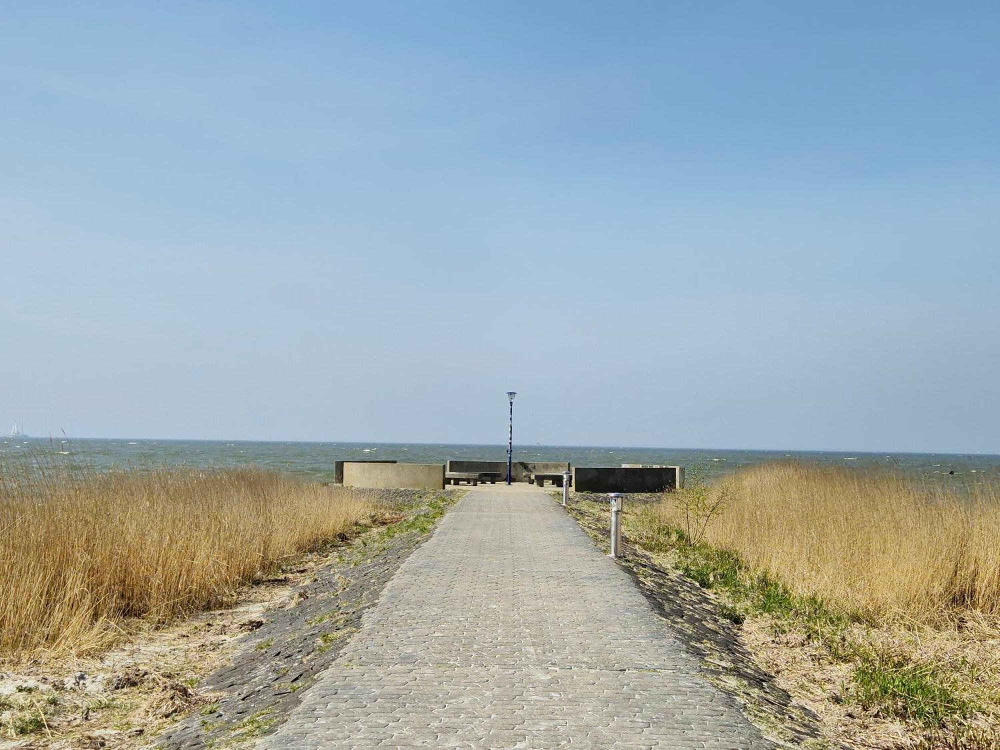 Chalet T18 Makkum Bagian luar foto